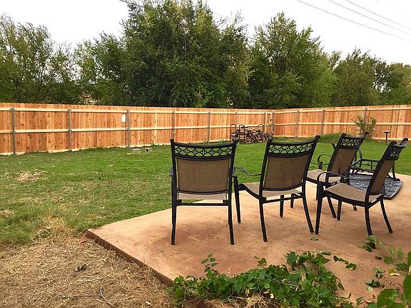 New cedar fence Oct 2016 - 