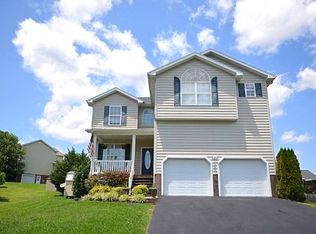 1006 Zack Ct, Jonesborough, TN 37659