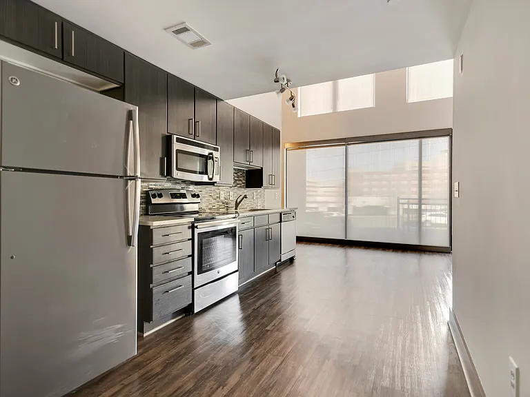 Artemis Midtown — Photo 94