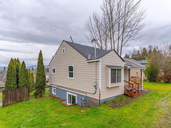 3rd image of 175 NW 3rd St