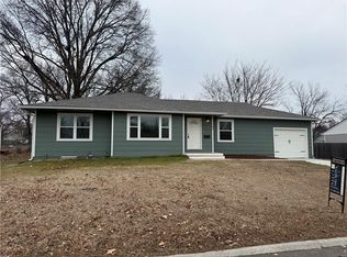 704 Logan St, Harrisonville, MO 64701