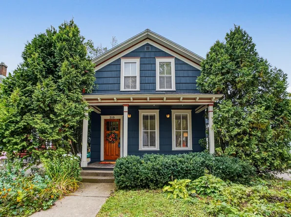 319 Maple St W, Stillwater, MN 55082