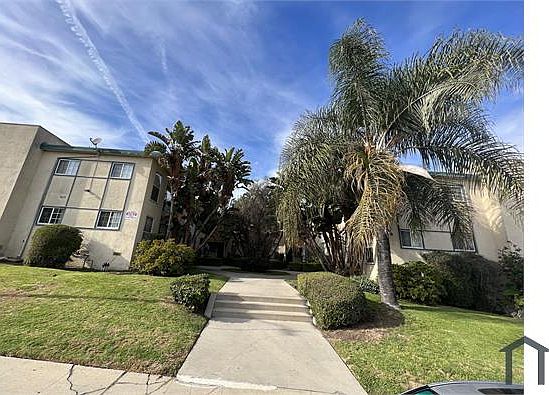 1st image of 4137 Somerset Dr #C