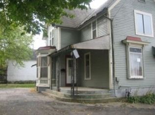 324 Hendee St, Elgin, IL 60123