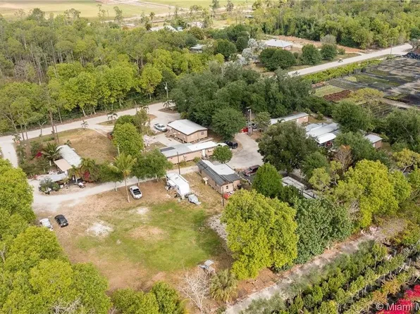 11180 Laakso Ln, Naples, FL 34114