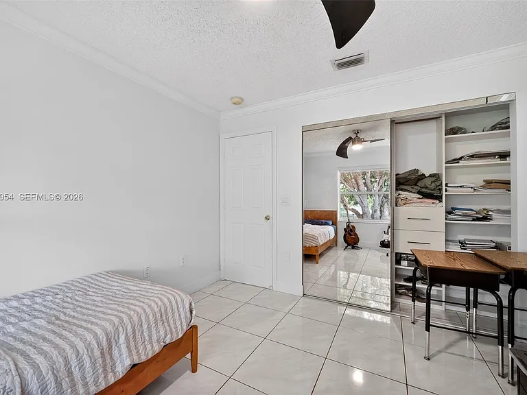 685 SW 198th Ter — Photo 22