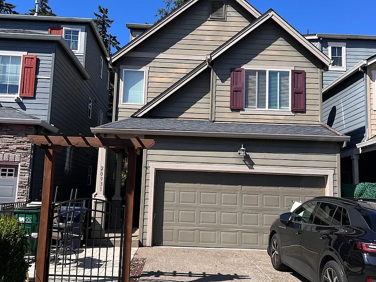 20931 Edgemont St — Photo 1