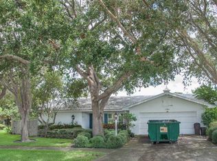 13963 103rd Ave, Largo, FL 33774
