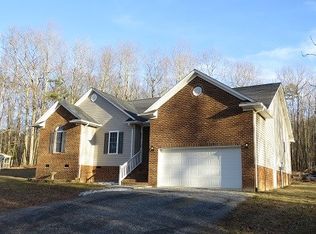 1967 Scratch Gravel Rd, Marion, VA 24354