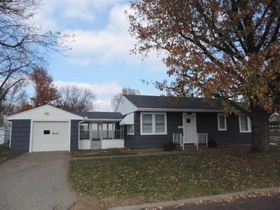 1203 Amanda St, Pekin, IL, 61554