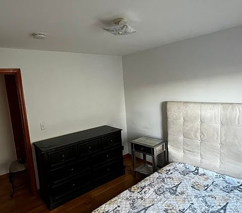 4th image of 125 Oliver St Floor 2