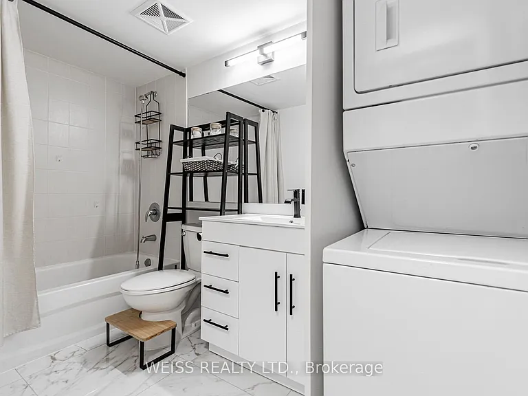 872 Sheppard Ave W #609 — Photo 11