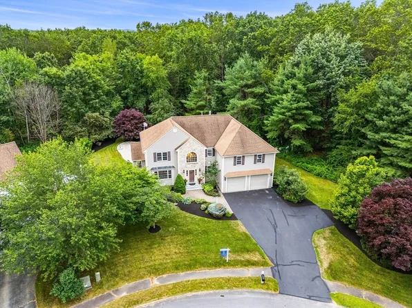 9 Jack Rabbit Ln, Westford, MA 01886