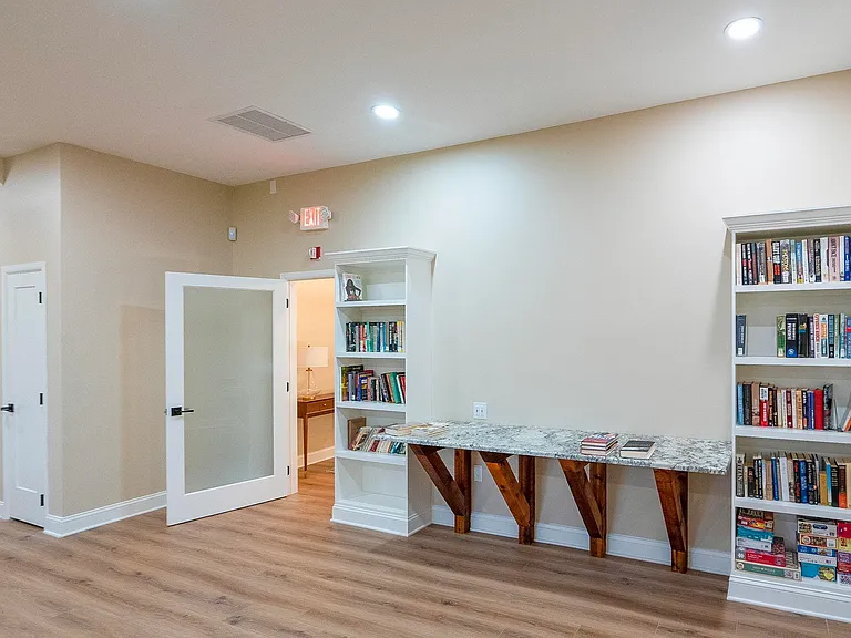 1040 Dorado Dr — Photo 14
