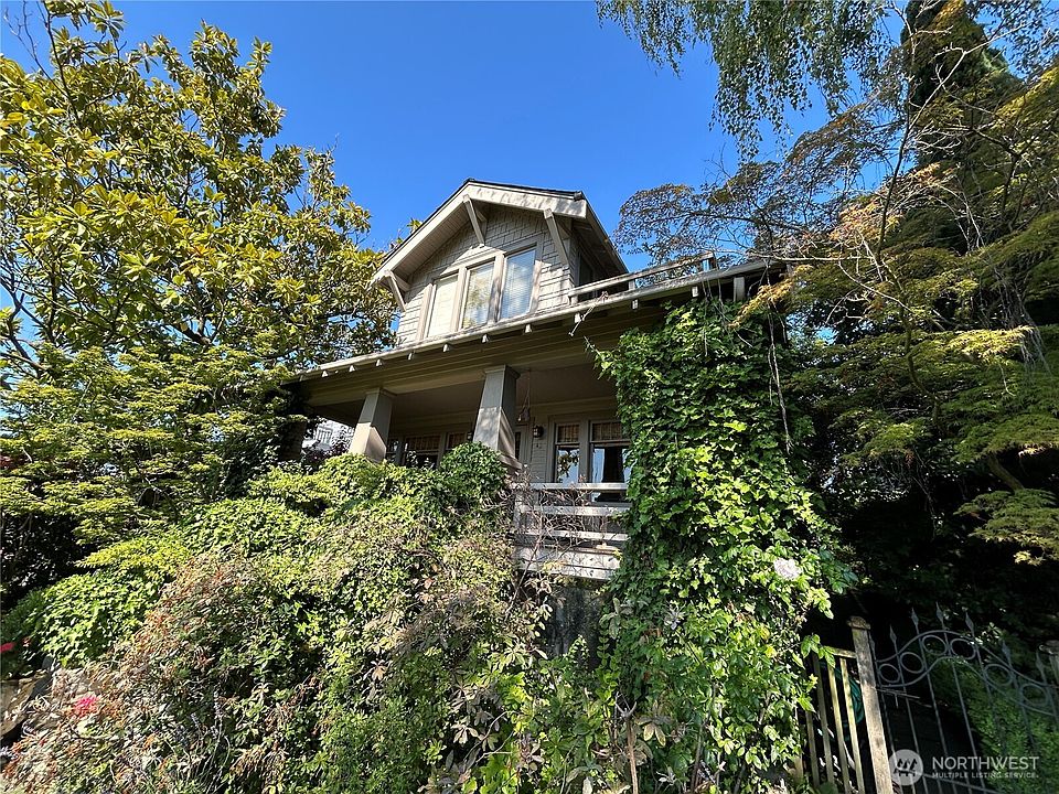 2nd image of 2500 & 2502 Minor Avenue E