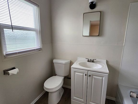 5th image of 3910 W Kennewick Ave #23