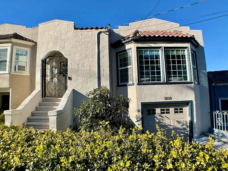 808 Templeton Ave — Photo 1