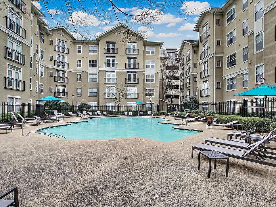 1st image of 800 Peachtree St NE APT 1503