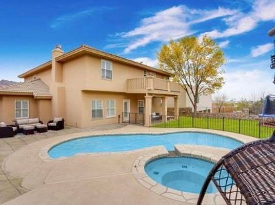 4th image of 1033 Calle Parque Dr