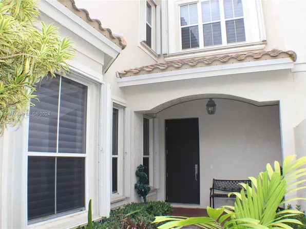 1366 Harbor Vw W #1366, Hollywood, FL 33019