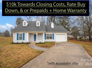 124 Indian Paint Brush Dr, Mooresville, NC 28115