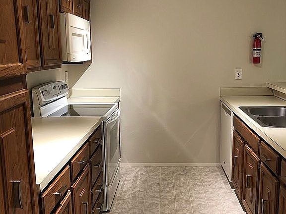 3rd image of 7495 Old Redmond Rd #417