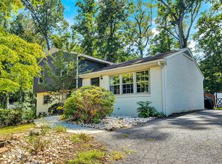 105 Simsbury Ln, Bedford, VA 24551