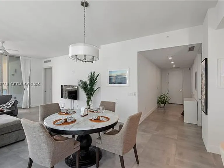 17550 Collins Ave #CU-1205 — Photo 11