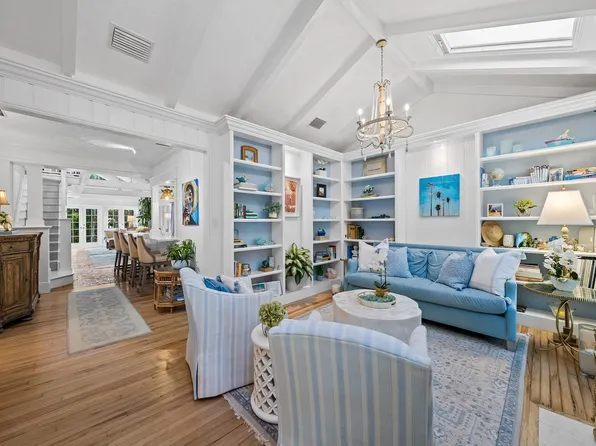 812 SE 8th Street, Fort Lauderdale, FL 33316