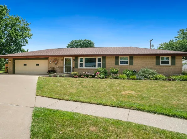 14 Prospect Ct, Stillman Valley, IL 61084