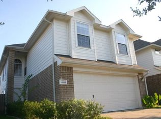 19355 Strathmore Place Ln, Katy, TX 77449