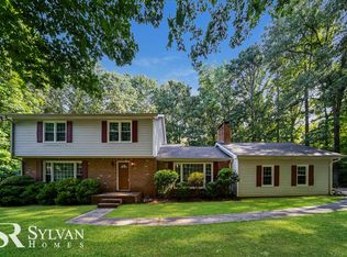 185 Derby Dr, Fayetteville, GA