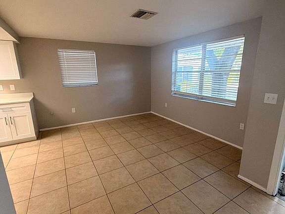 5th image of 611 Osceola Rd