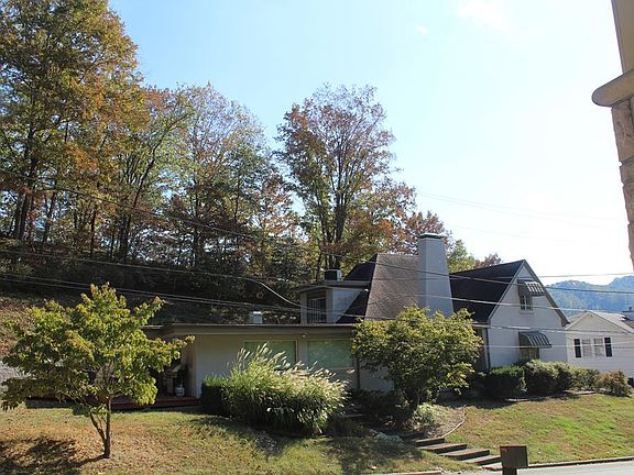 2nd image of 720 Court St