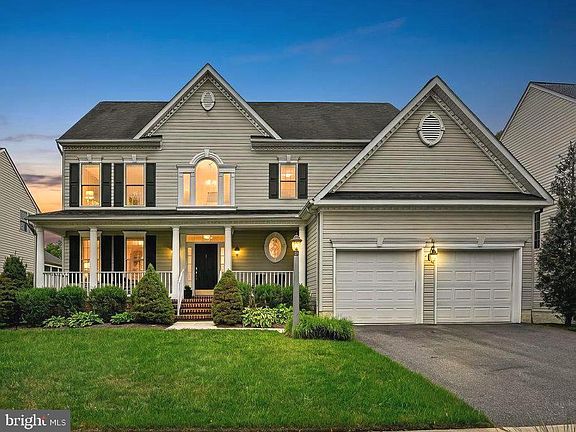 2nd image of 913 Enfield Way