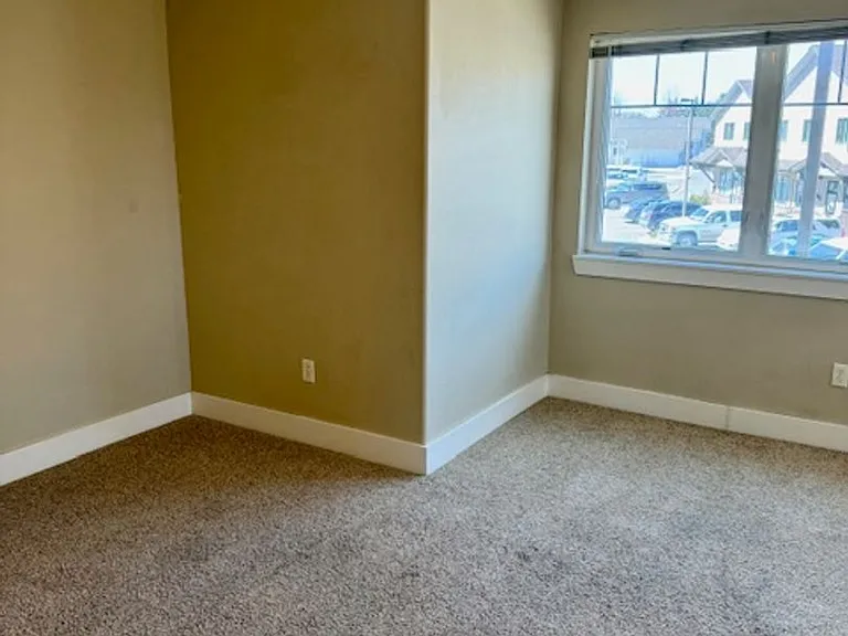2123 W Durston Rd #24 — Photo 2