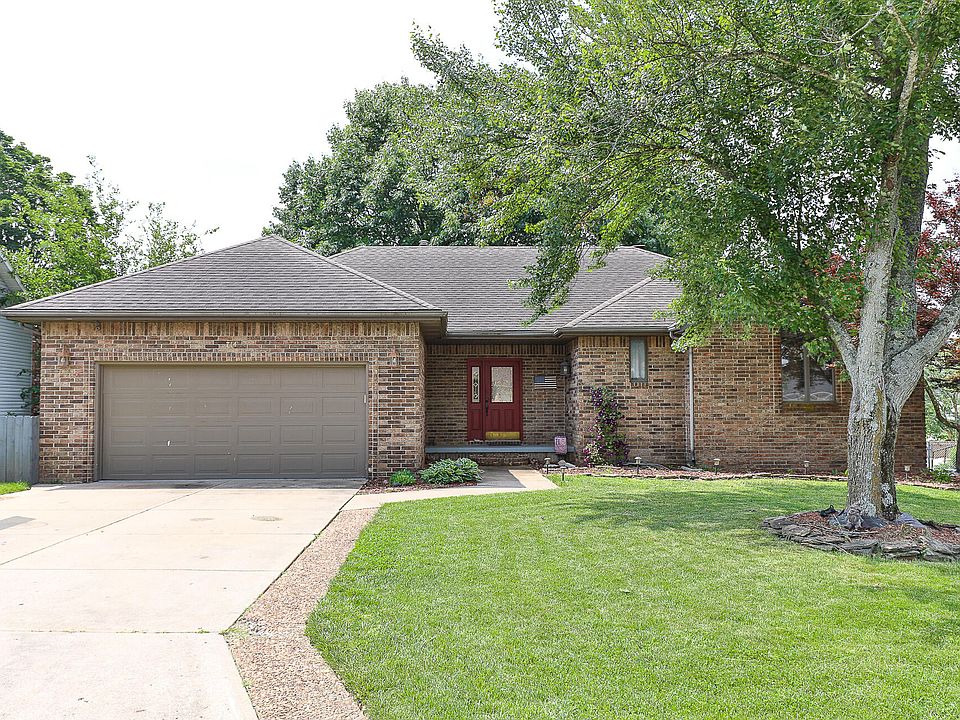1st image of 714 W Wasson Drive