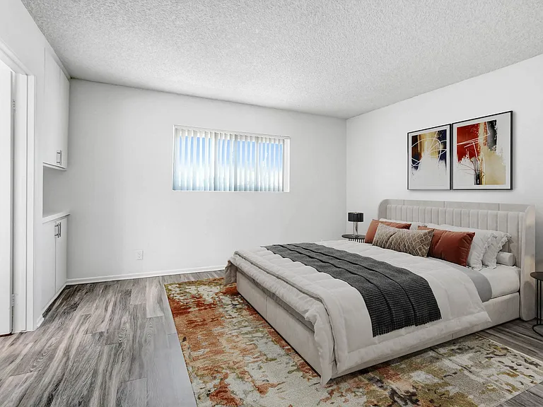 Gilmore Apartments - Van Nuys — Photo 61