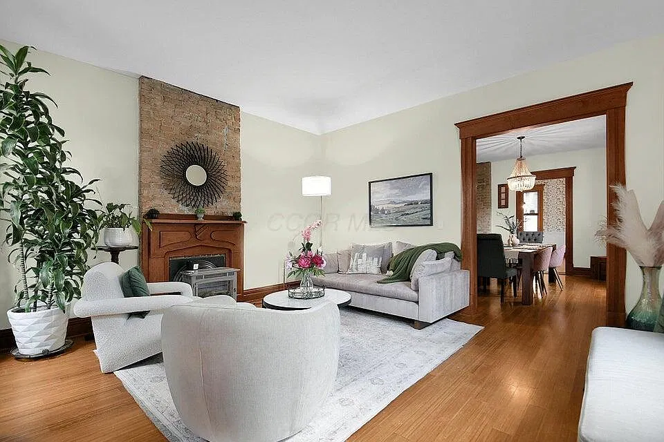 1 bed, 1.0 bath, 1129 sqft, $2,500 — Photo 4