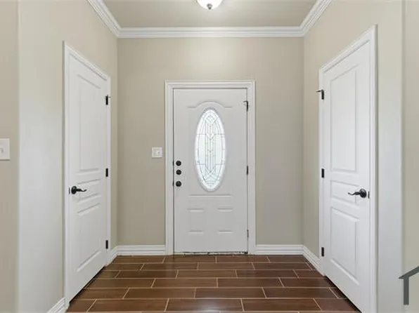 1524 S Montgomery St, Sherman, TX 75090