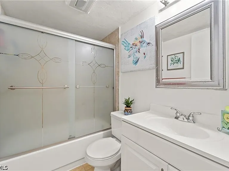 8565 Charter Club Cir #6 — Photo 21