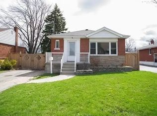 115 Clarendon Ave #2, Hamilton, ON L9A 3A4