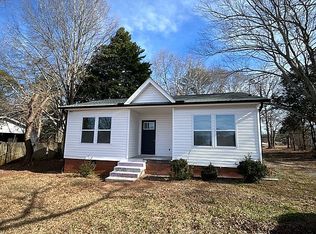 325 Hillcrest Cir, Anderson, SC 29624