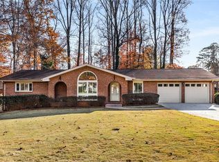 390 Mockingbird Ln SE, Smyrna, GA 30082
