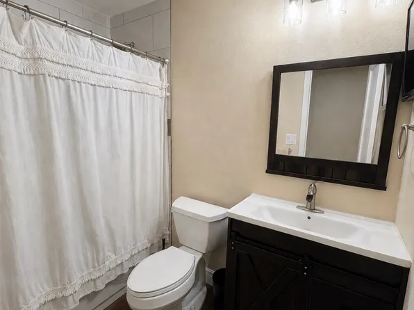 5901 Tampa Shores Blvd, Tampa, FL 33615