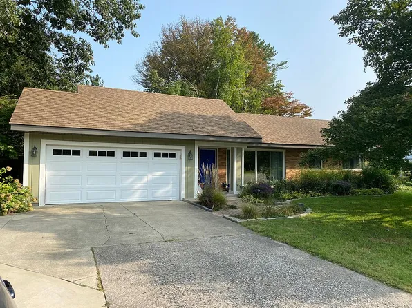 1553 Lewis Rd, Edwardsville, IL 62025