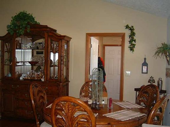 4th image of 298 Township Road 1345