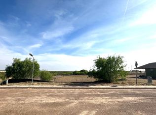 8233 Mejia Rd, Laredo, TX 78043