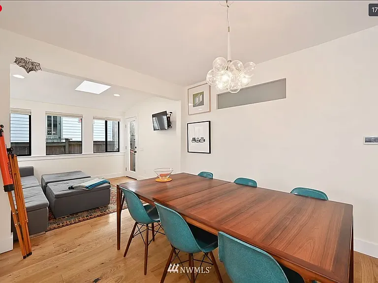 1609 Warren Ave N — Photo 26