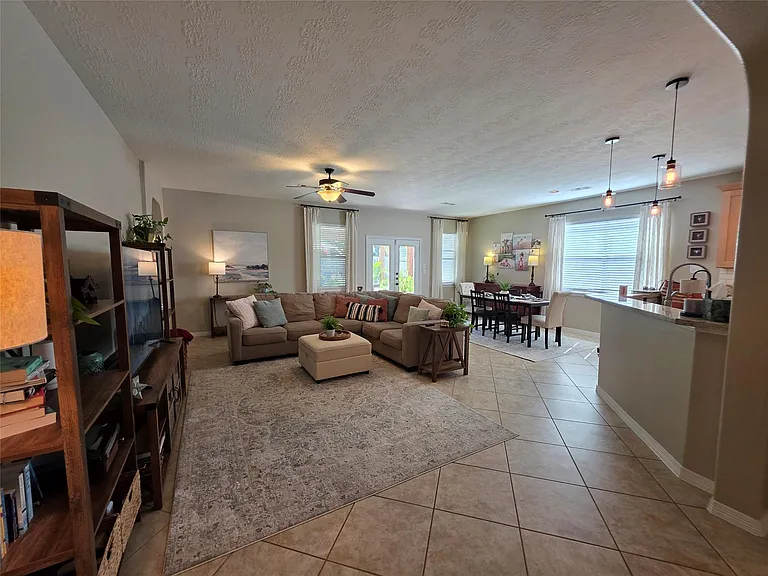 6158 Cornell Ln — Photo 6